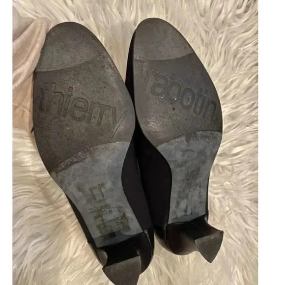 Thierry Rabotin Black Pumps - Picture 4 of 4